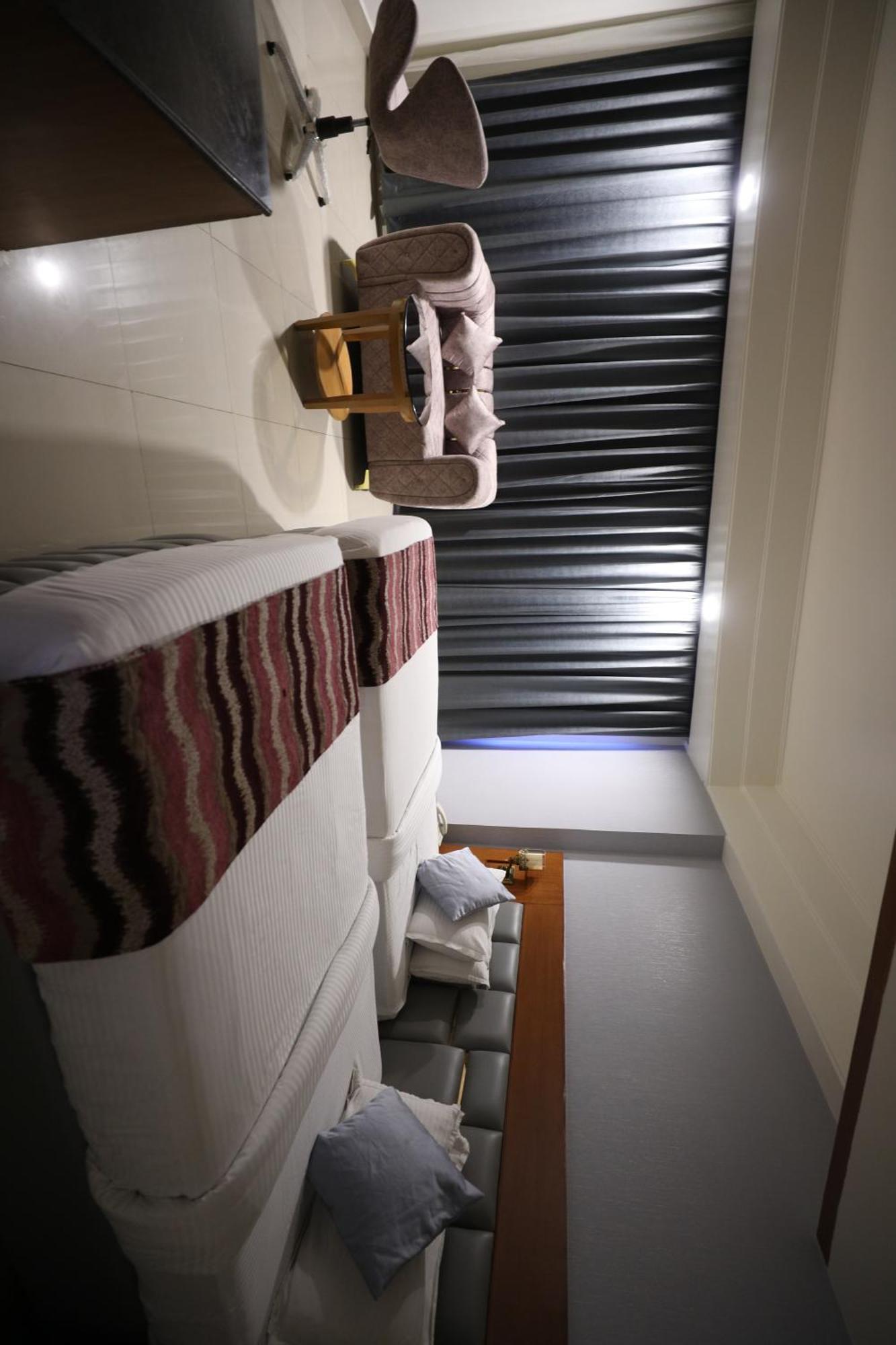 Eastin Hotels Haïdarabad Extérieur photo